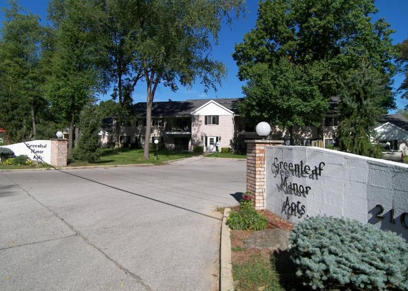 Greenleaf manor apartments